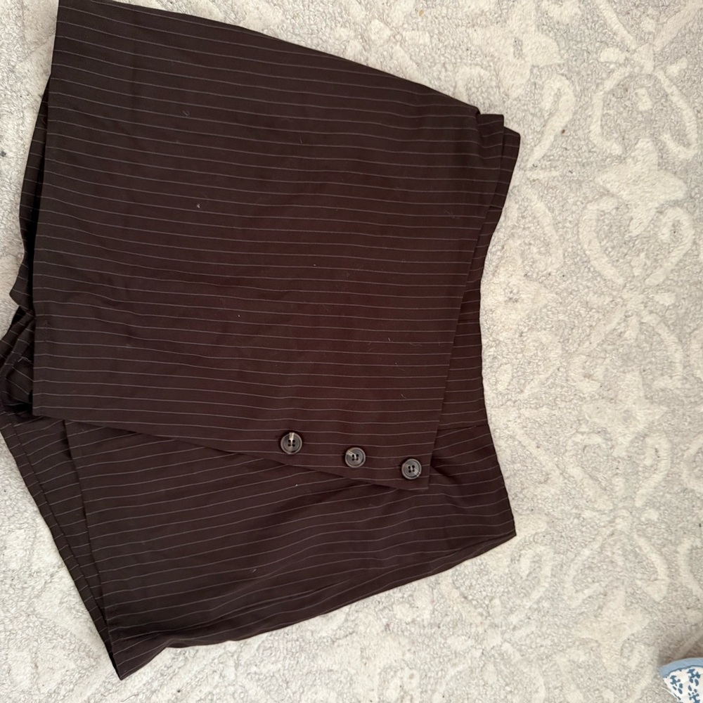 Elegant Black Pinstripe Mini Skirt
